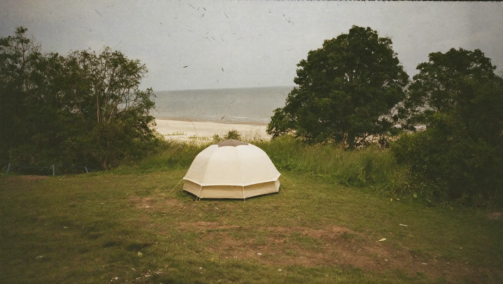 Summer Beach Camping in Japan: Rules, Safety and Where to Go
